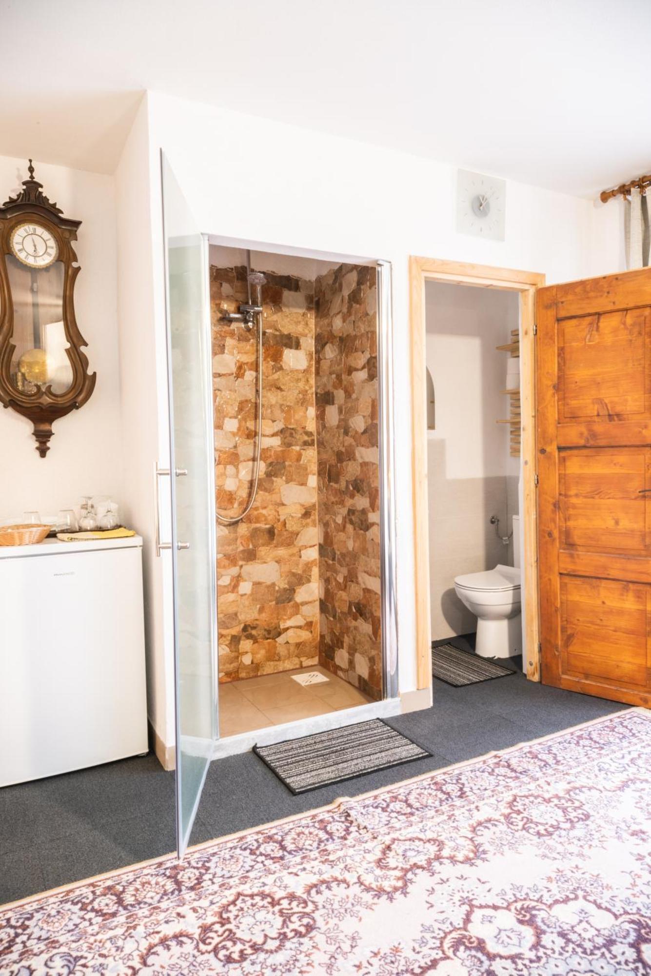 Hotel Zemianska Kúria Vachtár Kralova Lehota Esterno foto
