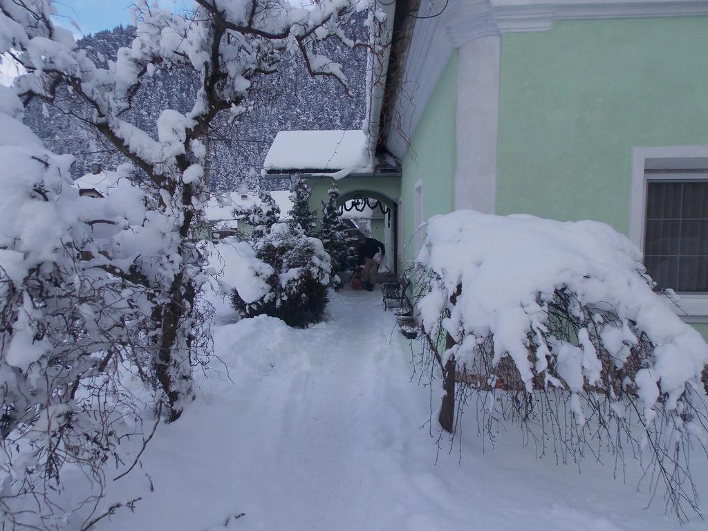 Hotel Zemianska Kúria Vachtár Kralova Lehota Esterno foto